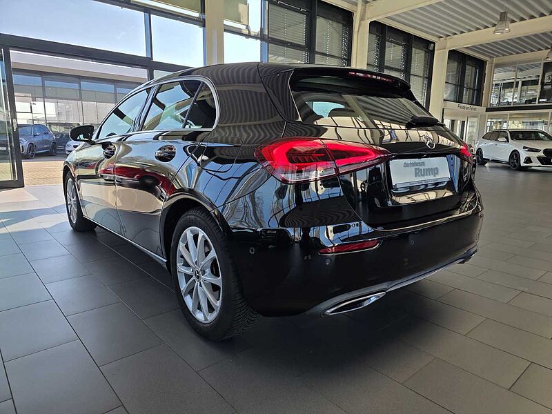 Mercedes-Benz A 250 4Matic 7G-DCT Progressive Multibeam LED / MBUX