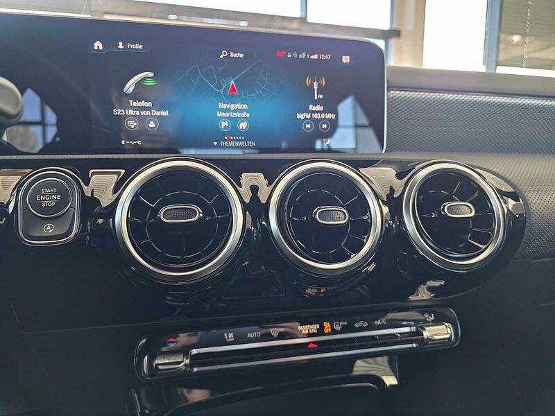 Mercedes-Benz A 250 4Matic 7G-DCT Progressive Multibeam LED / MBUX