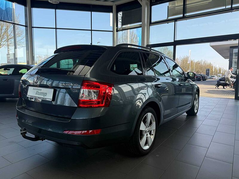 SKODA Octavia Combi Style NAVI/AHK/Klimaaut/LM