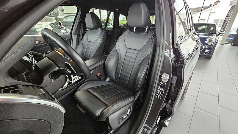 BMW X3 M40i Pano/, DA+/h/k Sound/AHK