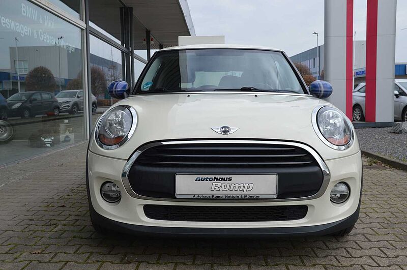 MINI 3-T&Uuml;RER Mini One First