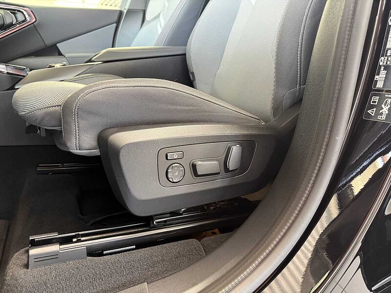 BMW X3 20d xDrive AHK/HUD/ACC/360&deg;Cam/H&K/Memo.