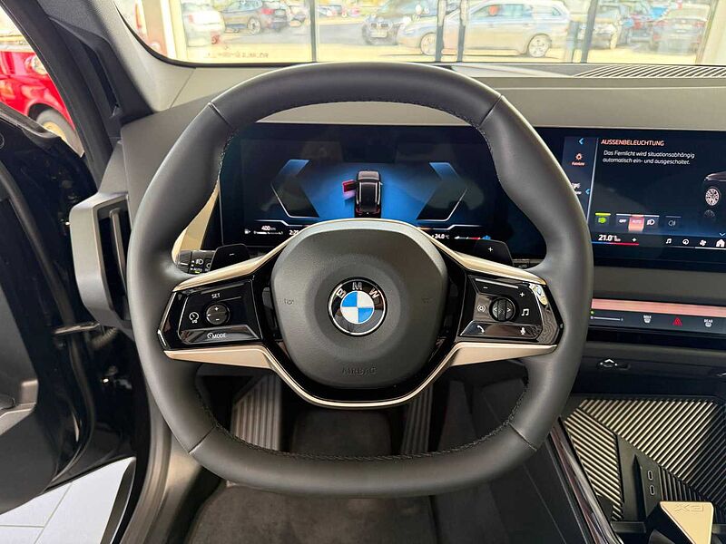 BMW X3 20d xDrive AHK/HUD/ACC/360&deg;Cam/H&K/Memo.