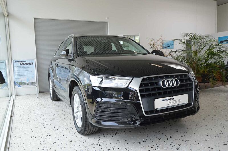 Audi Q3 1.4 TFSI  S tronic sport