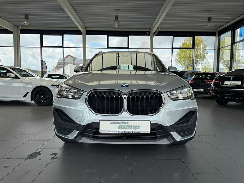 BMW X1 18d sDrive AHK/NAVI/KLIMA