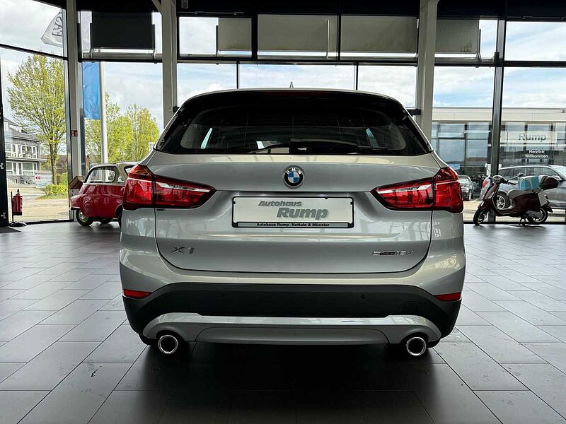 BMW X1 18d sDrive AHK/NAVI/KLIMA