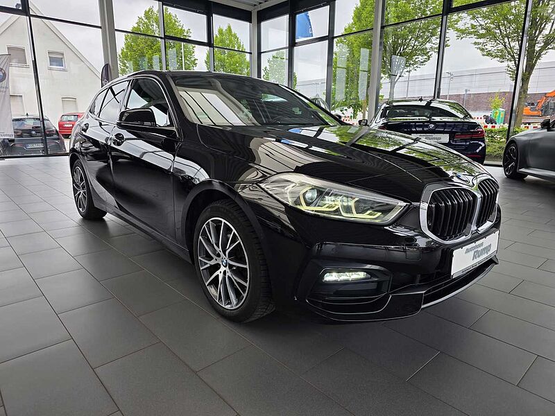 BMW 118d Shadow-Line Automatik HUD/RFK/Sitzhzg/LM