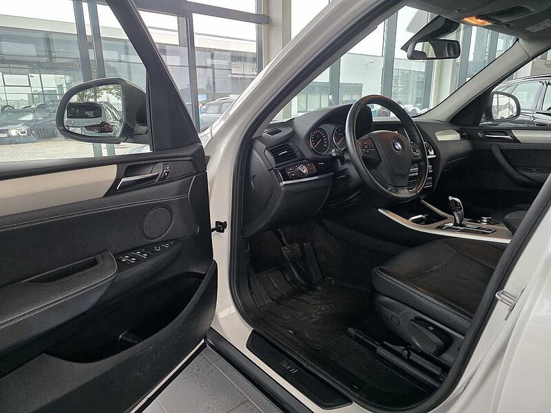 BMW X3 xDrive 30d Sitzhzg/Fernlichtassistent/PDC