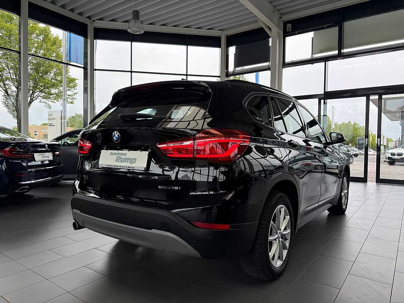 BMW X1 sDrive 18i Automatik /Sitzheizung