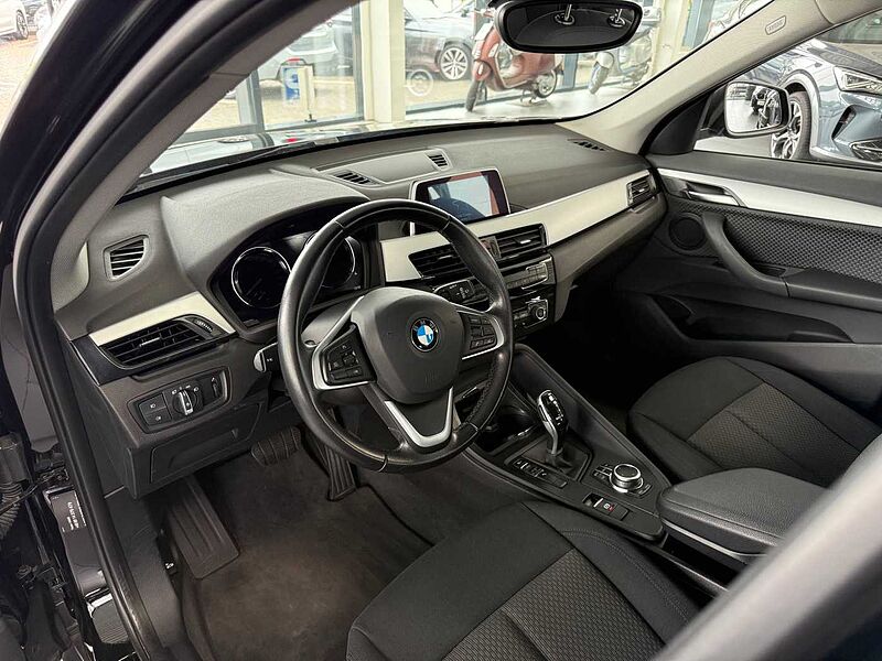 BMW X1 sDrive 18i Automatik /Sitzheizung
