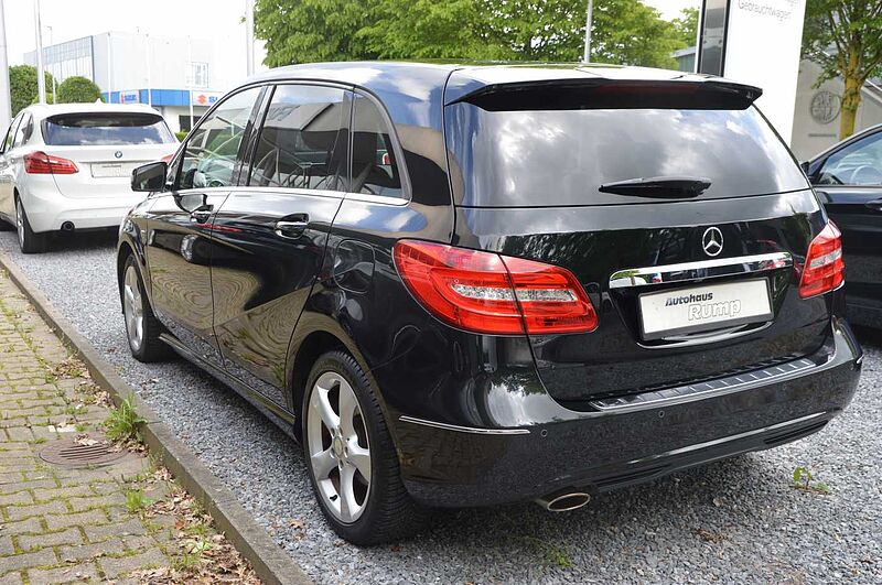 Mercedes-Benz B 200 Sports Tourer 1.Hd. AHK