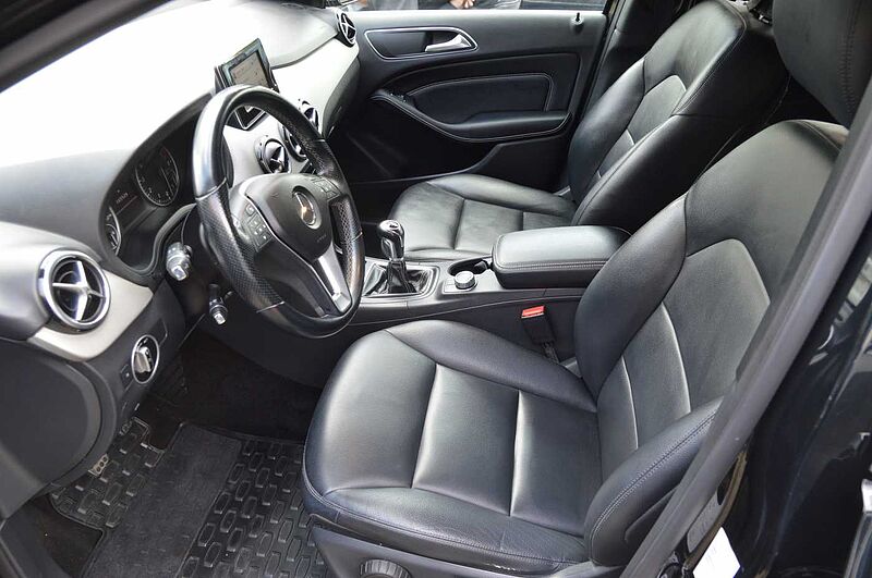 Mercedes-Benz B 200 Sports Tourer 1.Hd. AHK