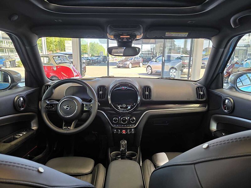 MINI Cooper Countryman Yours Trim Autom. HUD/RFK/Pano/Leder