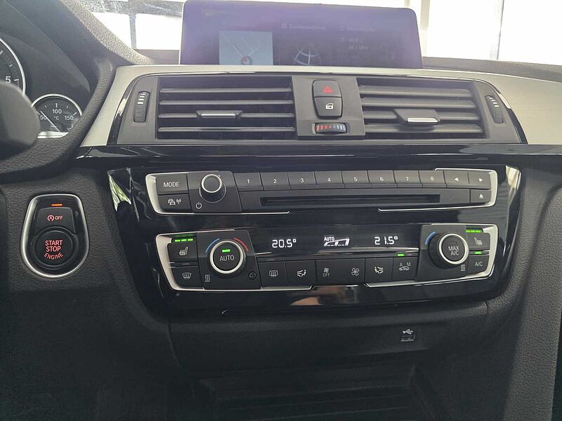BMW 320d GT M Sport AHK/HUD/PANO/RFK/Keyless