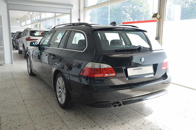 BMW 530d Touring Aut. 2.Hd wenig KM