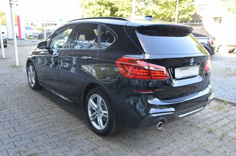 BMW 218i Act. Tour. Autom. Modell M Sport