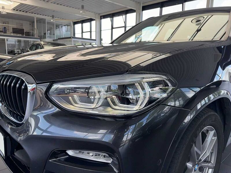 BMW X3 xDrive20i M Sport | Automatik | Navi | Kamera |