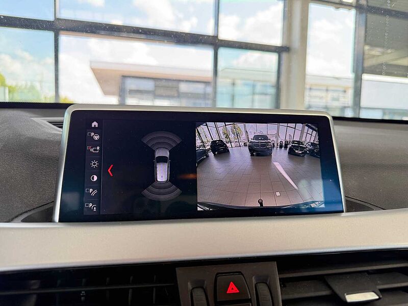 BMW X1 sDrive18i Advantage | LED| Navi | AHK