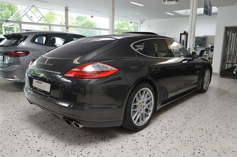 Porsche Panamera 4S PDK SD