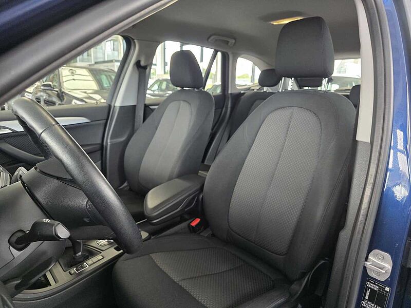 BMW X1 sDrive18i Advantage Aut. Navi | LED | SHZ | Park-Assist.