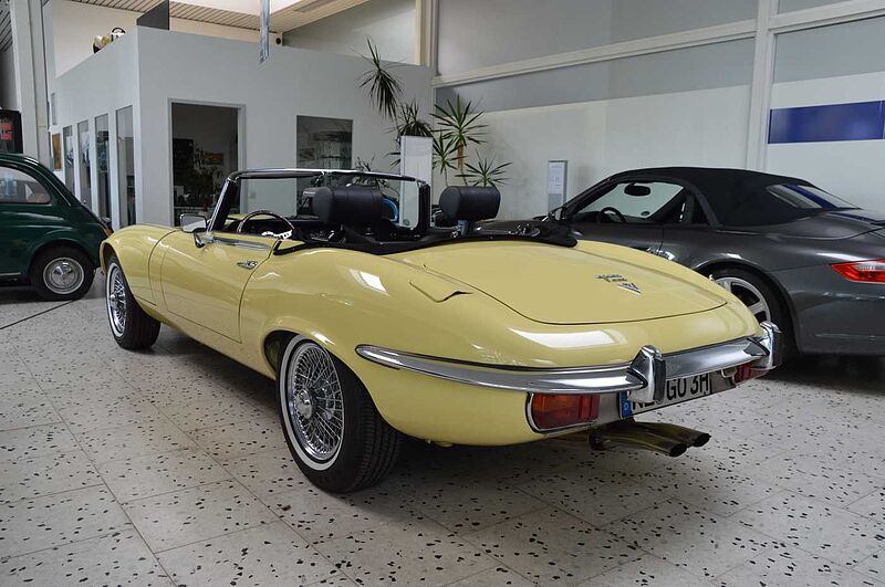 Jaguar E-Type Serie III  V12 OTS