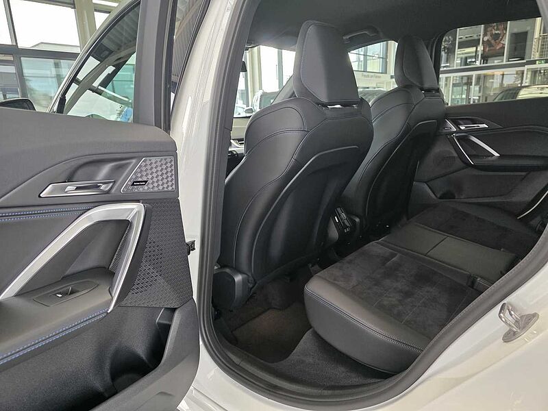 BMW X1 sDrive18i M-Sport Pro AHK/H-K/DAB/Navi/LED