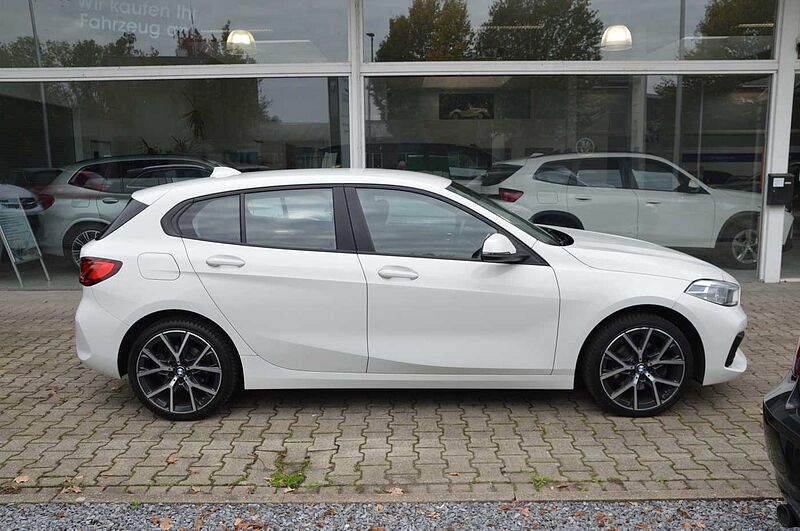 BMW 118i Advantage Sitzhzg. LM-F'17