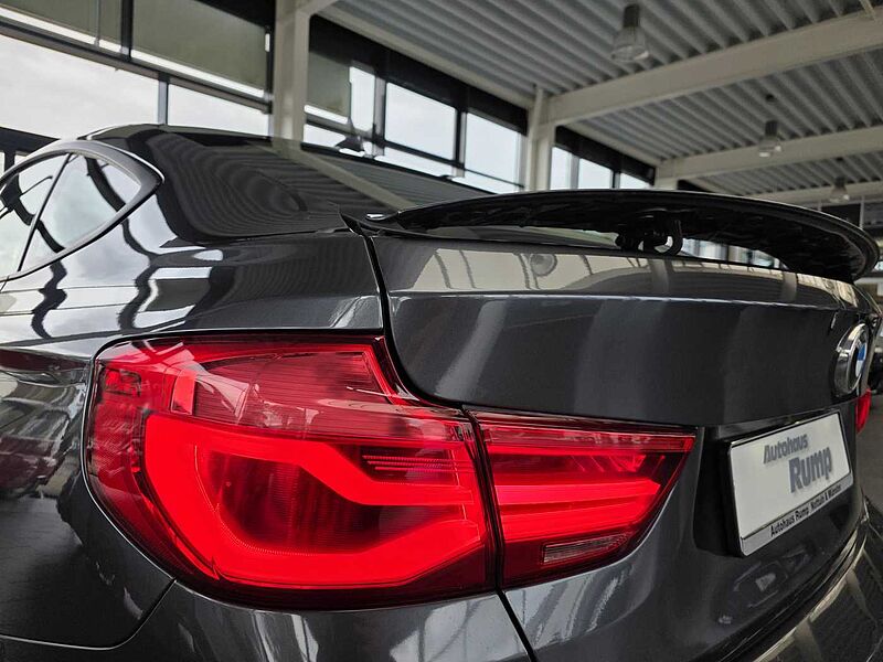 BMW 320i Sportline 1.Hand/Auto. /Navi/AHK/Leder/RFK
