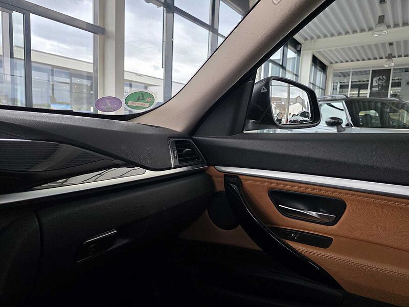 BMW 320i Sportline 1.Hand/Auto. /Navi/AHK/Leder/RFK