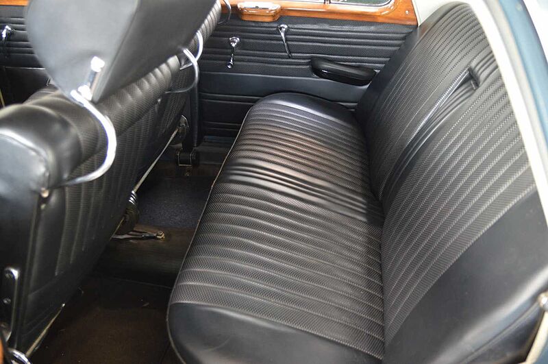 Mercedes-Benz 220A Ponton Verdeck