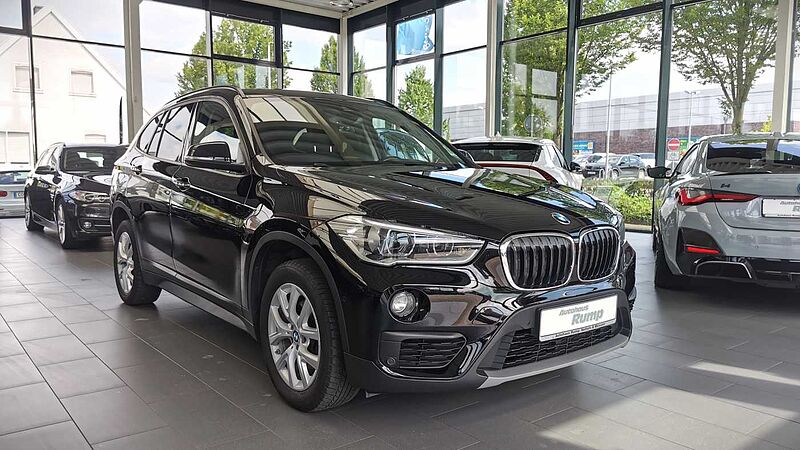 BMW X1 sDrive18i Aut. Interieur Sport, LED, PDCv+h