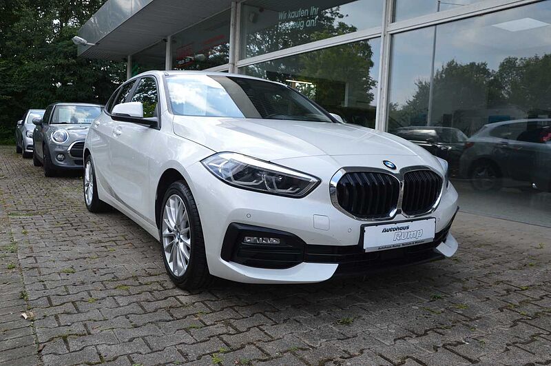 BMW 118i Adv. Navi, LED, HUD