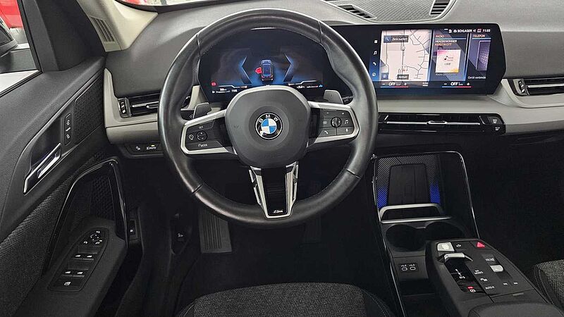 BMW X1 sDrive18i AHK | SHZ | Adap. LED | ACC