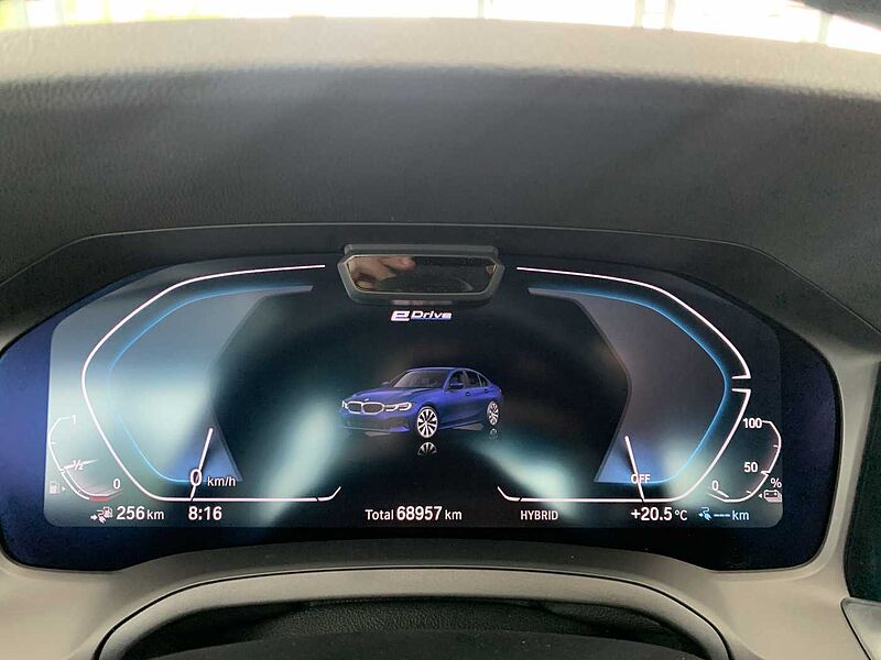 BMW 330e Advantage HUD | LiveCo. Prof. | Driv. Prof.