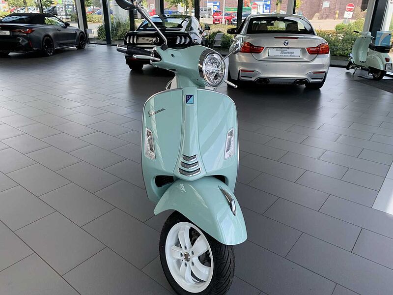 Vespa GTS 300 ABS, 1 HD, Individual