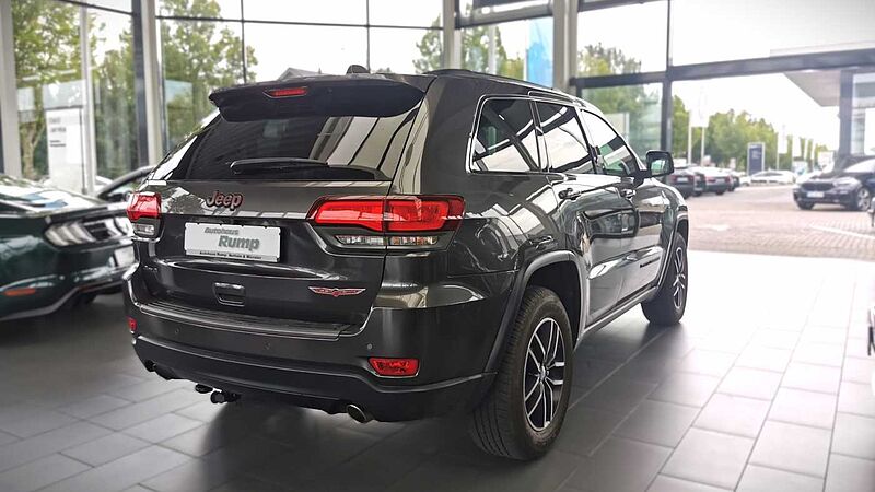 Jeep Grand Cherokee Trailhawk