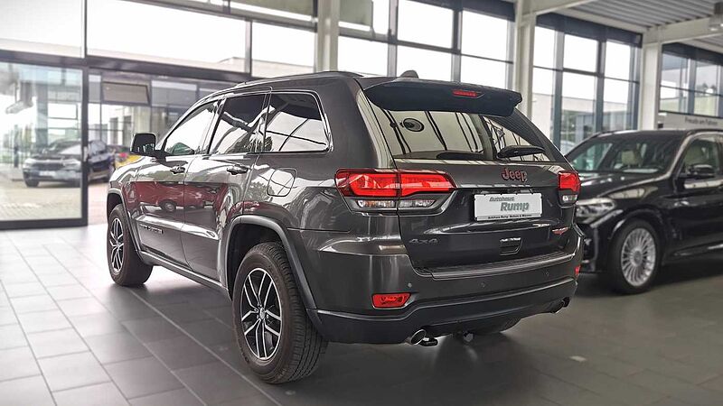 Jeep Grand Cherokee Trailhawk