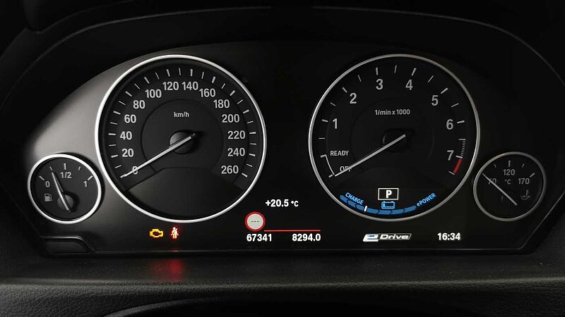 BMW 330e Luxury Line INDIVIDUAL | ACC | HUD | TV | H/K