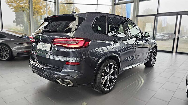 BMW X5 M50i Massage | ACC | AHK | StHzg | HUD | PANO