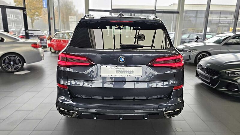 BMW X5 M50i Massage | ACC | AHK | StHzg | HUD | PANO