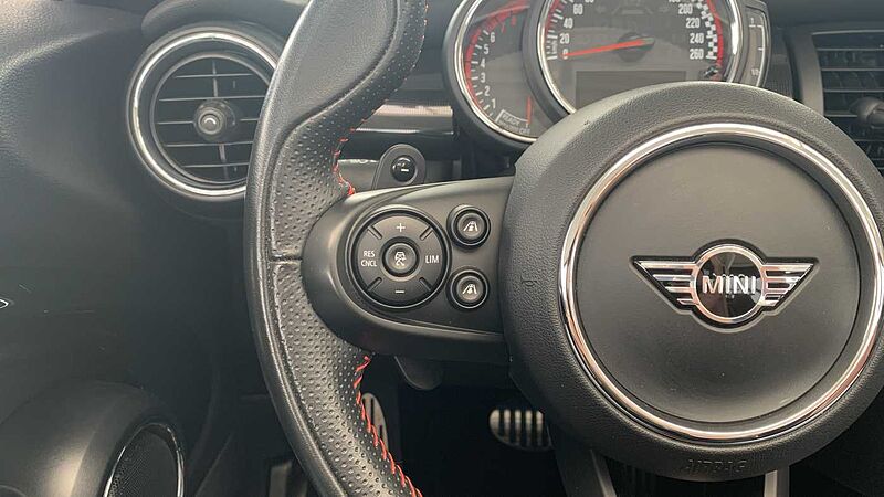 MINI John Cooper Works Cabrio