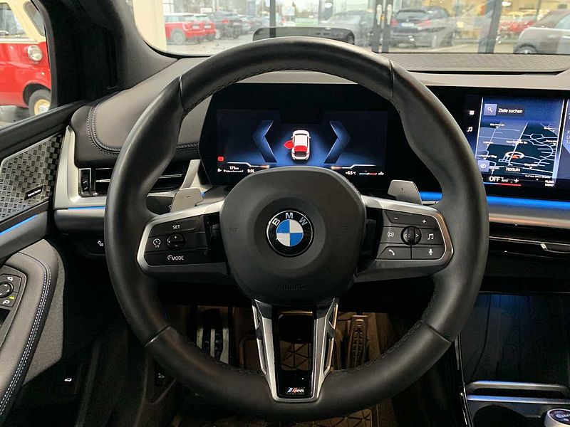 BMW 218d Active Tourer M-Sport, HuD,360°, h/k, Massage